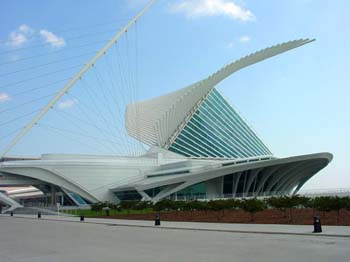 Milwaukee Art Museum, 08/02/03